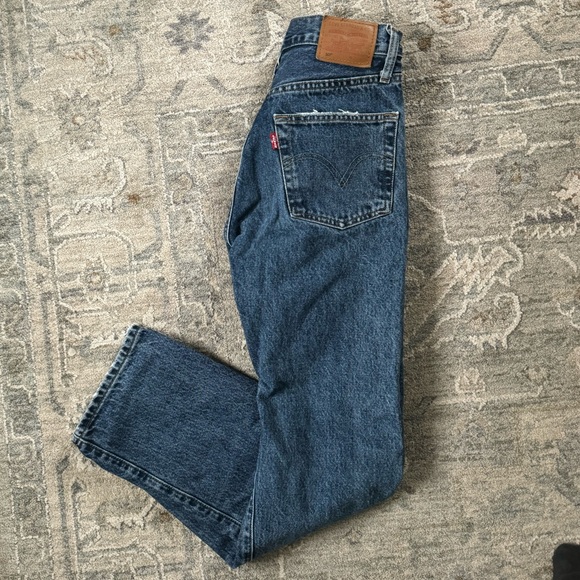 Levi’s 501 Women’s Jeans - Picture 4 of 6